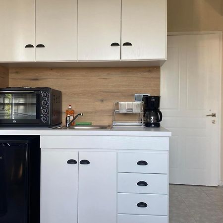 Sun & Sea Apartment Nea Iraklia Ngoại thất bức ảnh