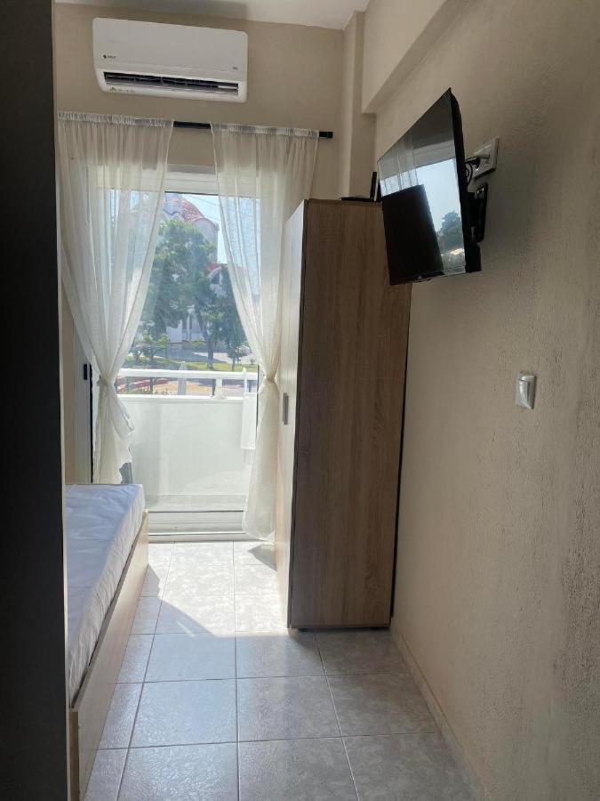 Sun & Sea Apartment Nea Iraklia Ngoại thất bức ảnh