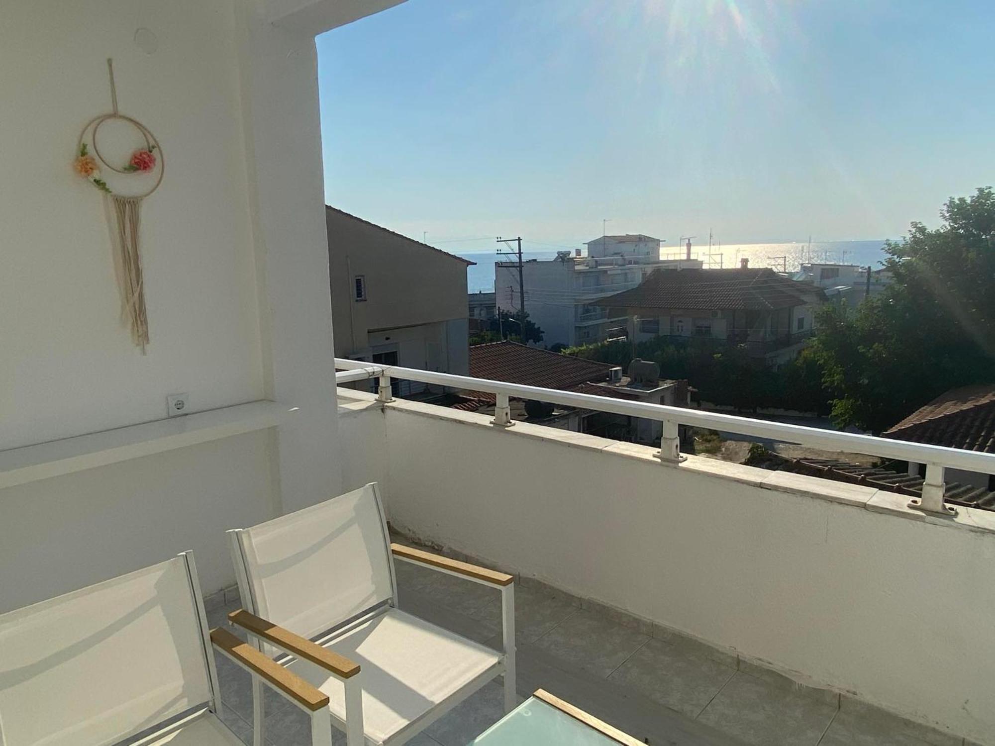 Sun & Sea Apartment Nea Iraklia Ngoại thất bức ảnh